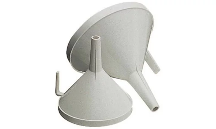TRYCHTÝŘ, průměr 8 cm